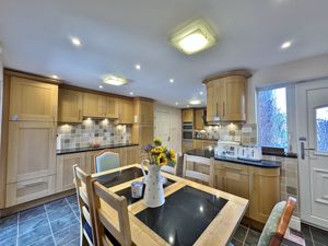 Photo 13- click for photo gallery